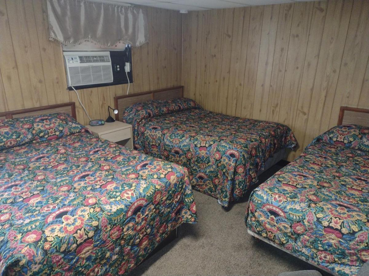 Davis Motel North Lima Экстерьер фото