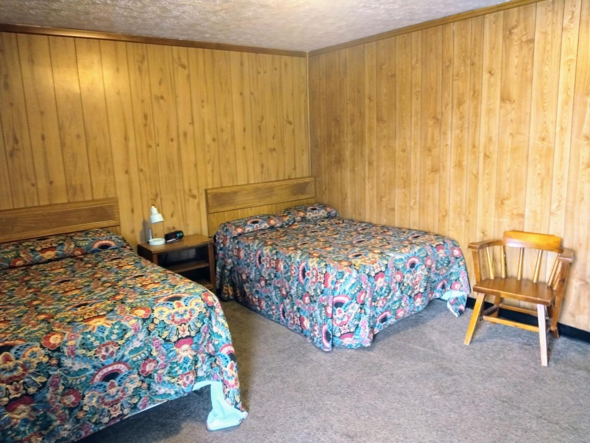 Davis Motel North Lima Экстерьер фото