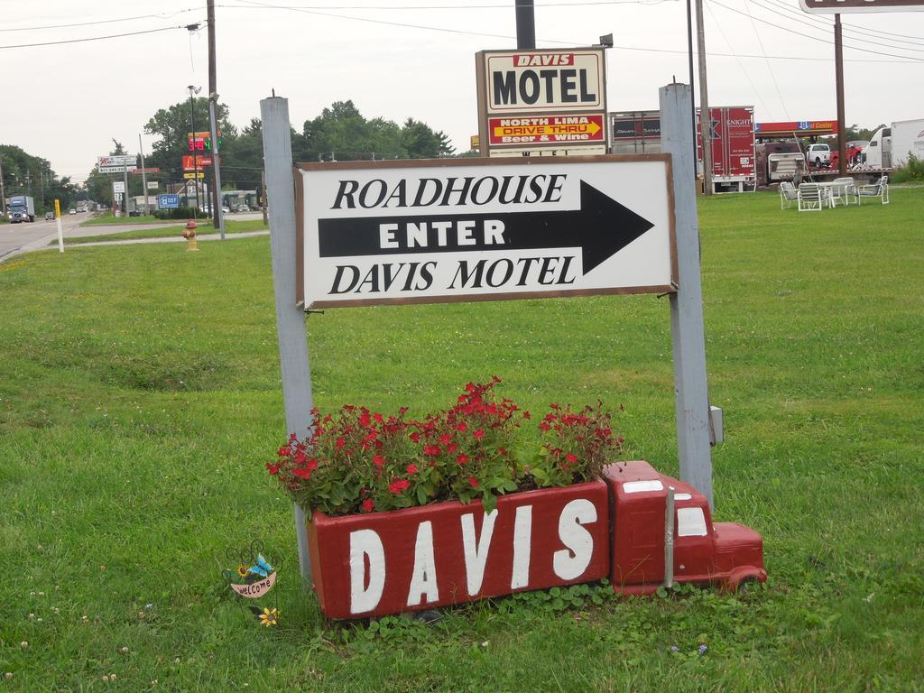 Davis Motel North Lima Экстерьер фото